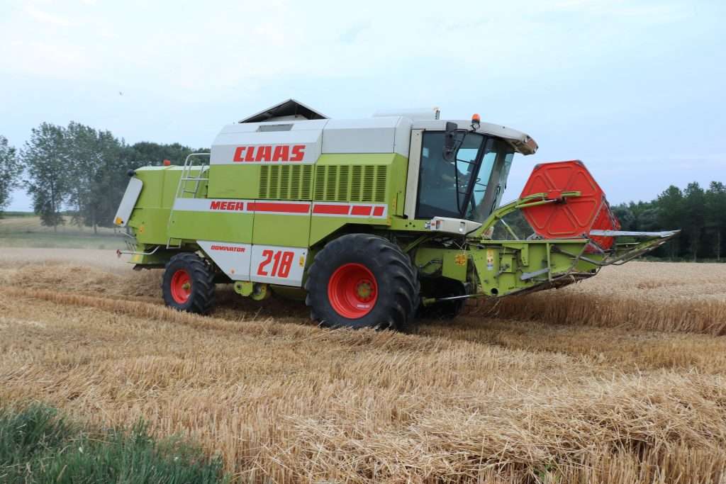 Top 5 biggest combine harvesters